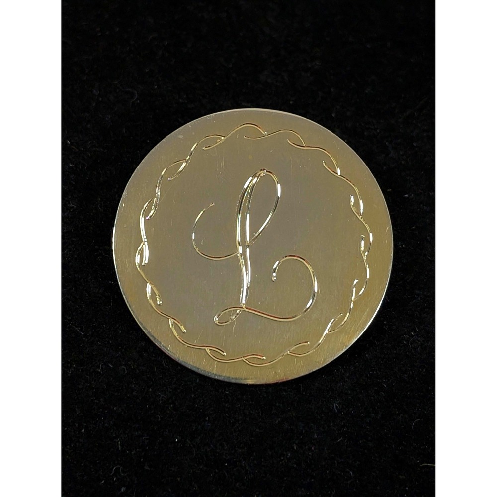 Vintage Gold Tone Monogram L Round Etched Brooch Pin Letter Initial‎